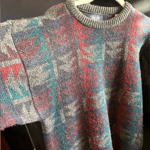 Knights Bridge vintage wool sweater - Picture 3 of 6